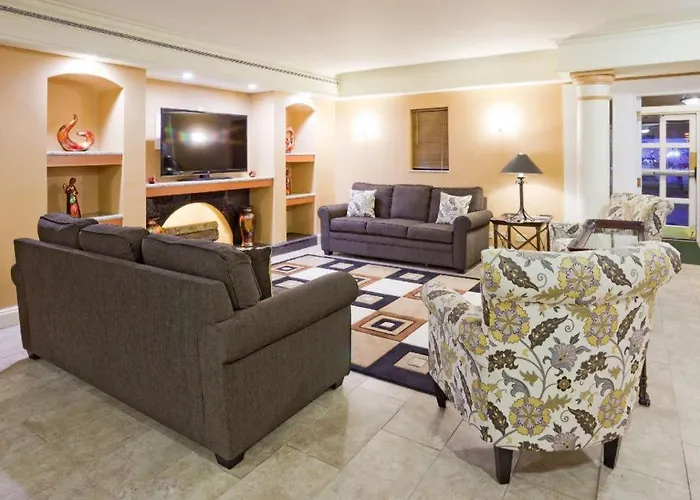 Hotel Chicago O'hare Airport 3*
